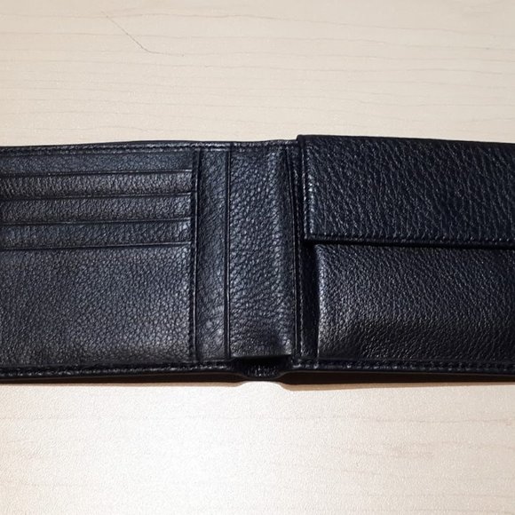 PIQUADRO Black Leather Wallet w Coin Pocket - Picture 3 of 4